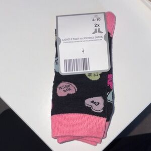 Ladies 2 Pack Valentine's Socks - Black and Pink